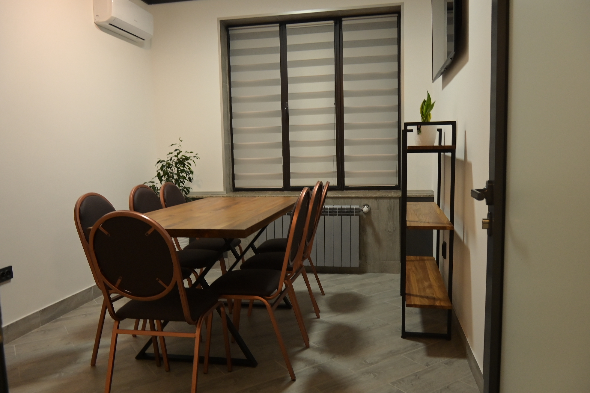 CITY STAY Business Center